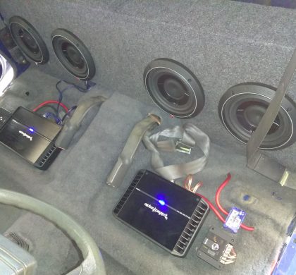 Bakersfield Rockford Fosgate Amp & Infinity Speakers